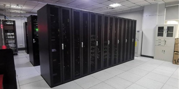 機房環(huán)境監(jiān)控系統：保障數據中心穩(wěn)定運行的